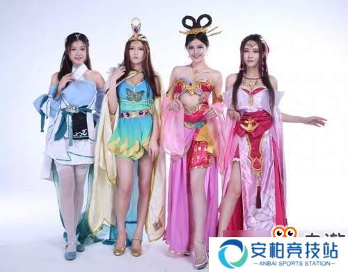 美人传安卓火爆全服，最强全明星阵容所向披靡！
