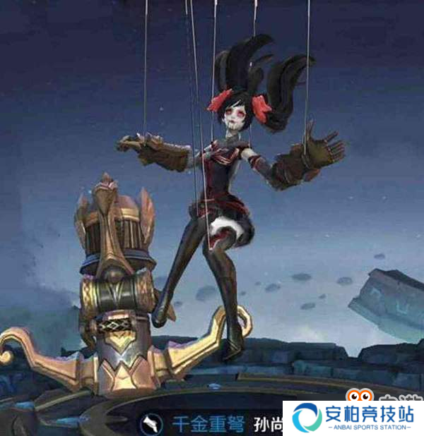 红手指温馨提示：王者荣耀12款新皮肤将上线，哪吒变粉色，大小姐化身腹黑木偶